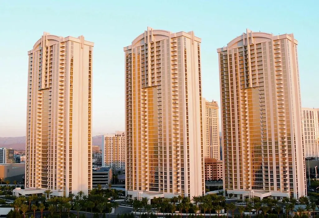 Jet Luxury At The Signature Condo Hotel-1